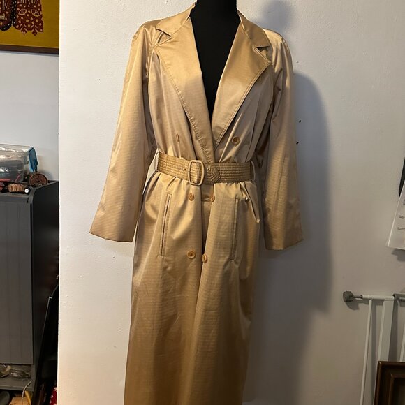 Jackets & Blazers - Vintage 60s / 70s Trench Coat with Belt. Perfect!!